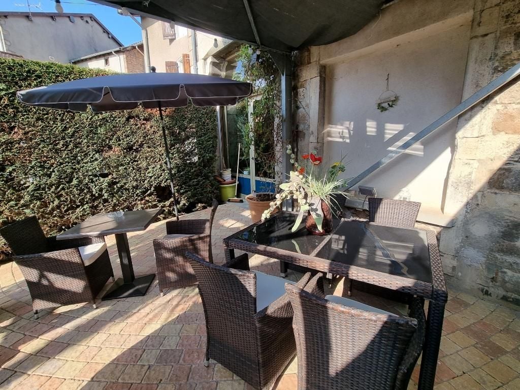 Aux Pierres Magiques - Services associés